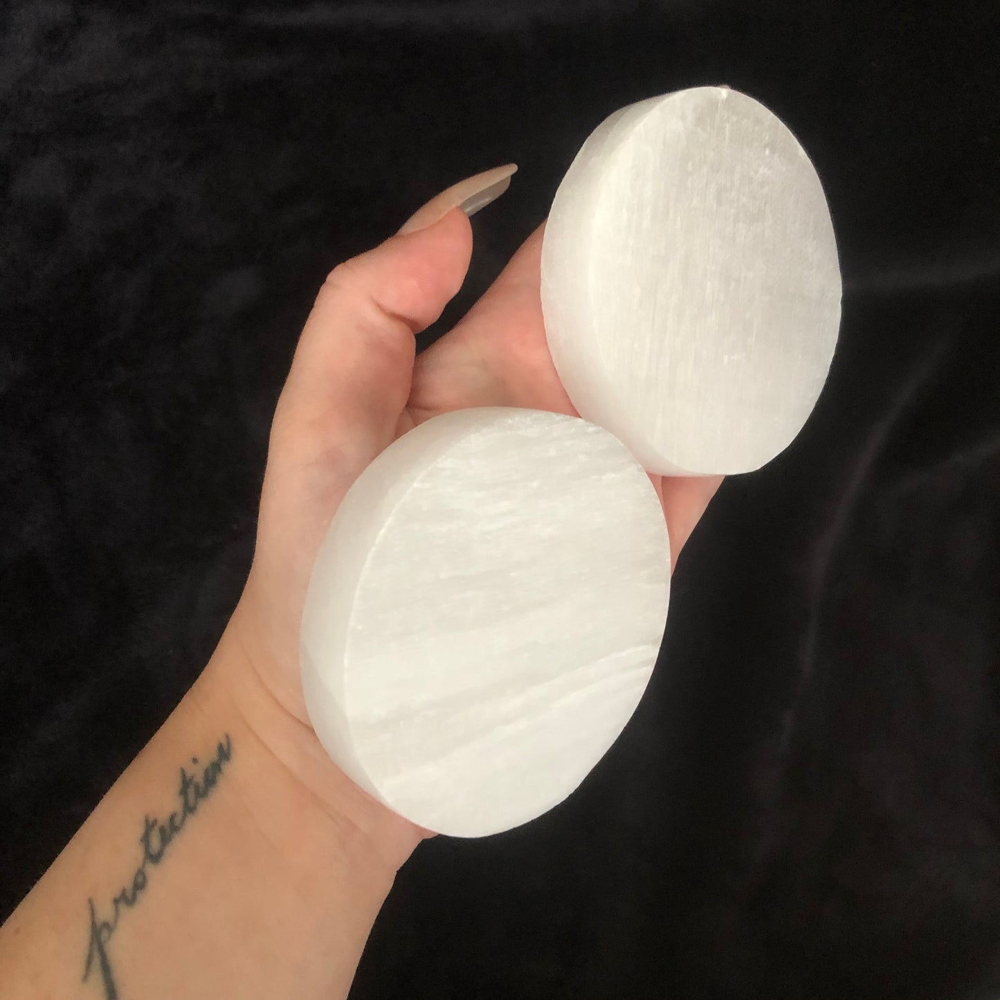 Selenite Round Charging Plate