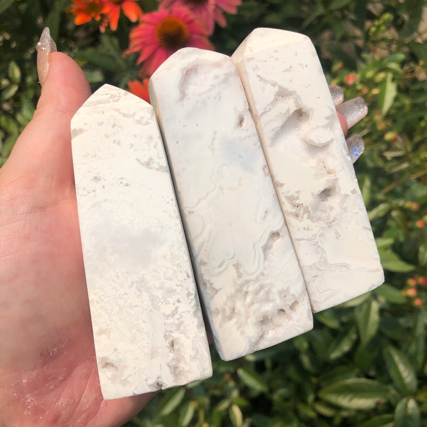 ONE High Grade Snow Agate Tower with Druzy