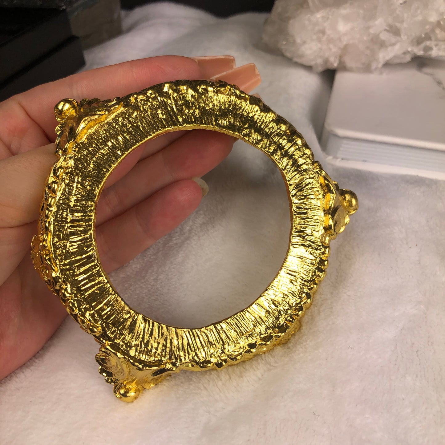 Large crystal stand - Gold
