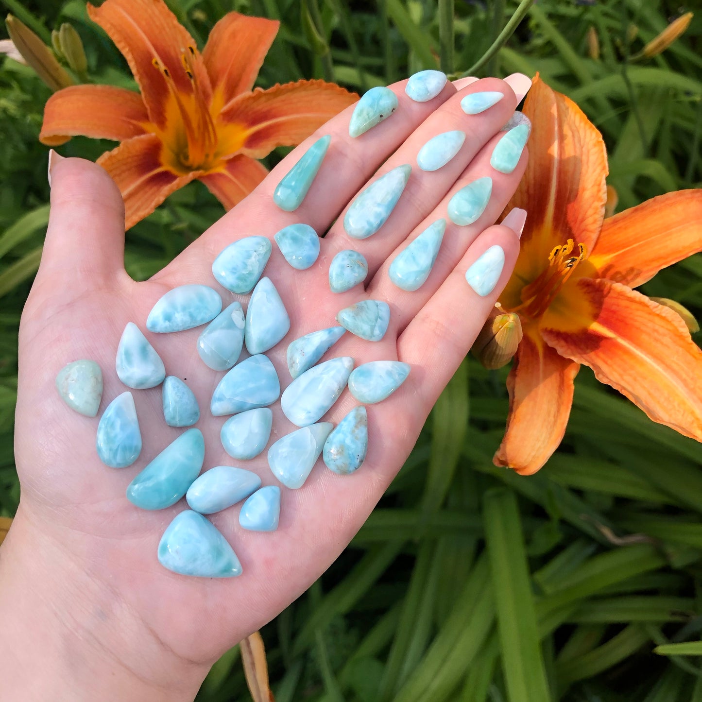 ONE Natural Larimar Cabochon from Republic Dominican