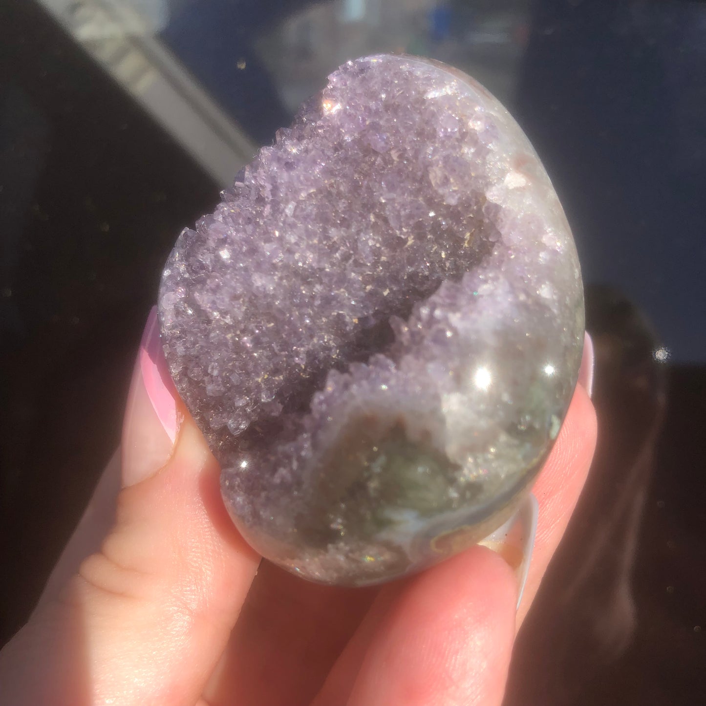 High Quality Uruguay Amethyst Palmstone