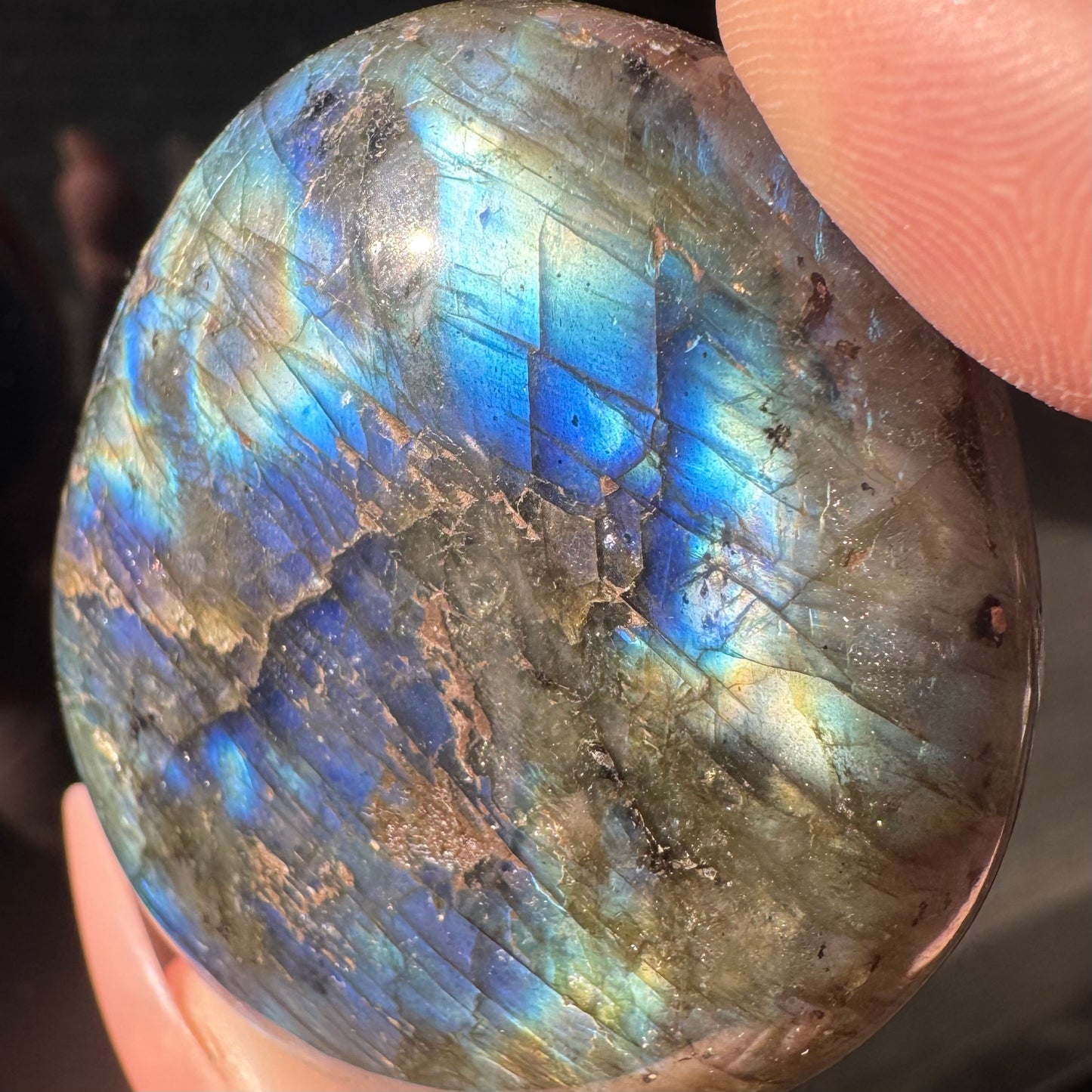 Extra Flashy Labradorite Palmstone