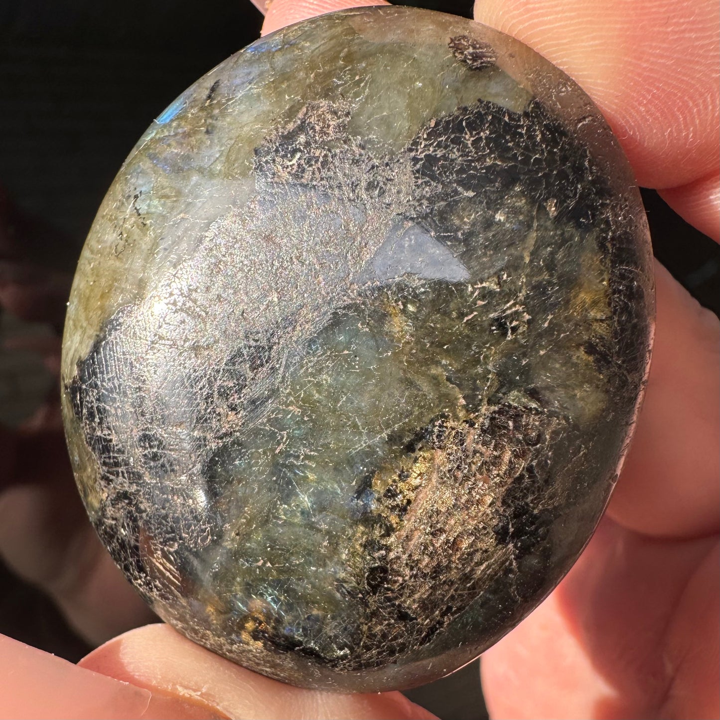 Extra Flashy Labradorite Palmstone