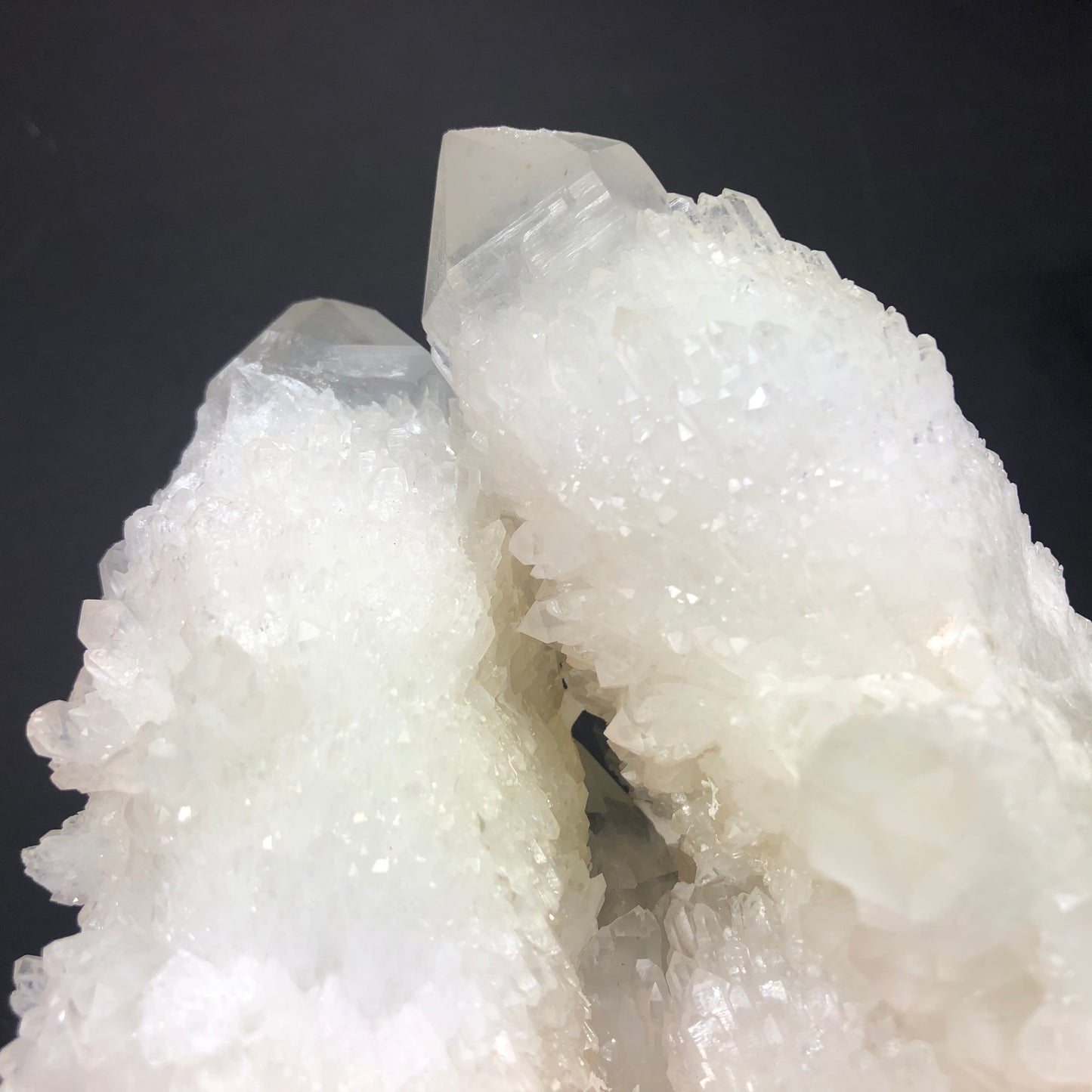 XL Sparkly Sugar Quartz Cluster