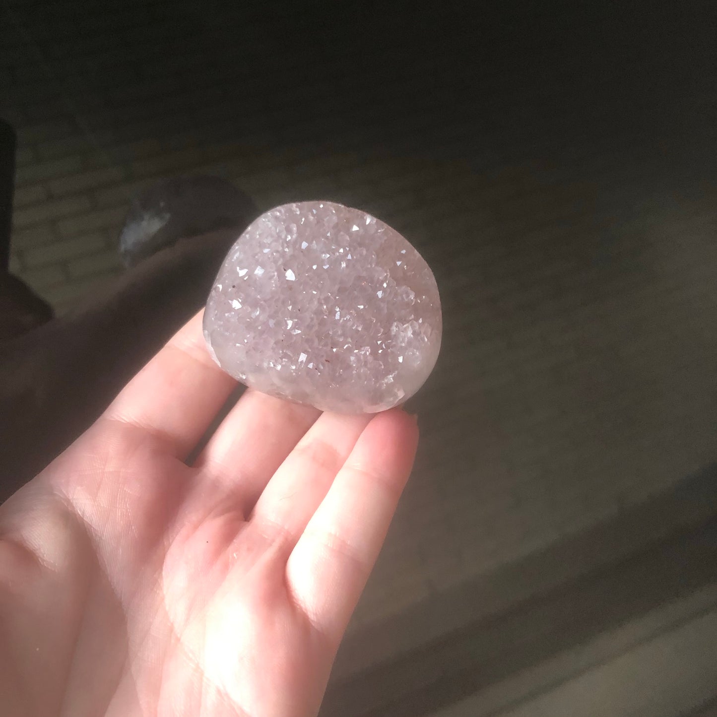 Druzy Amethyst Palmstone