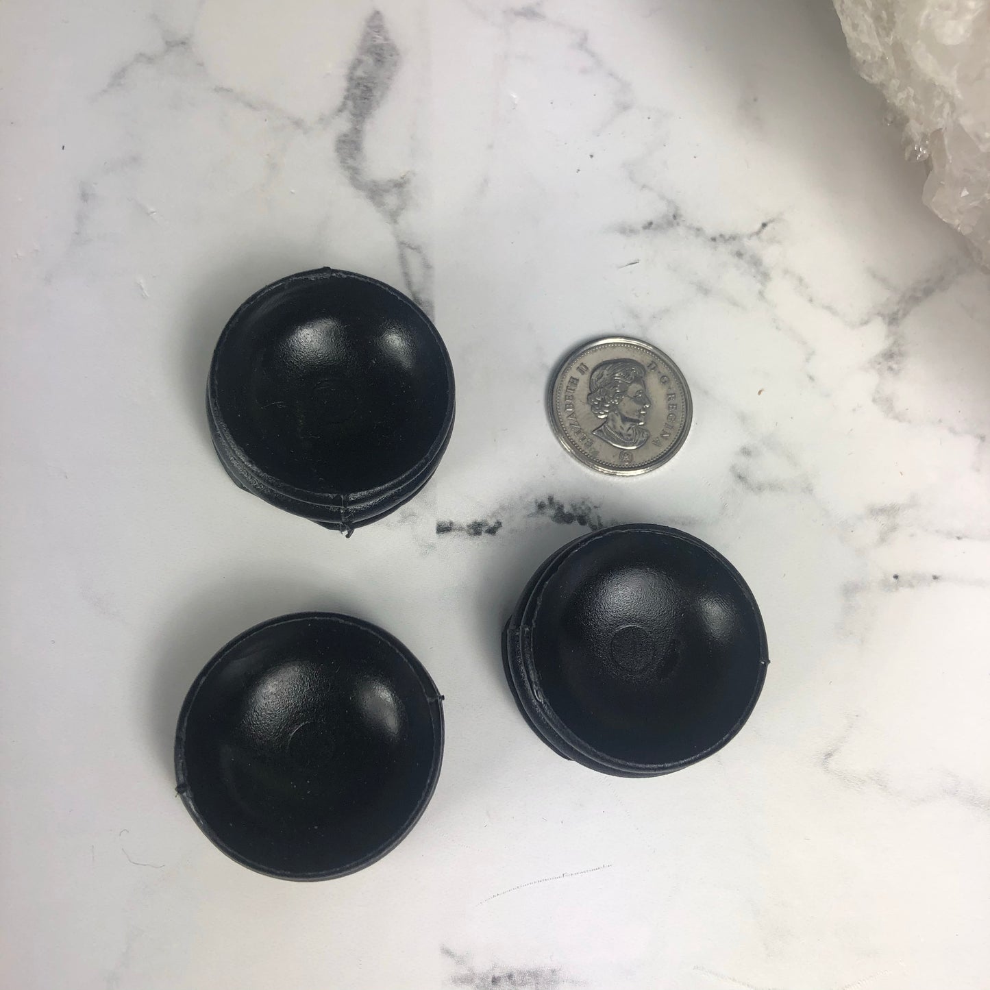 One Black Plastic Sphere Stand