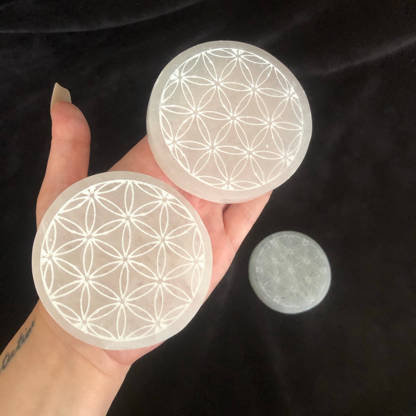 Flower Of Life Round Charging Selenite Plate