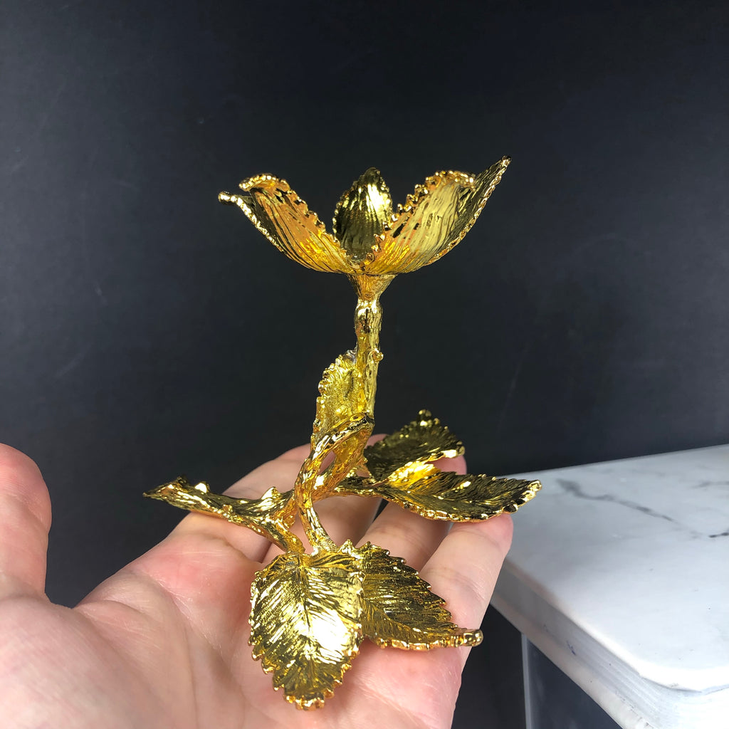 Flower Leaf sphere stand - Gold